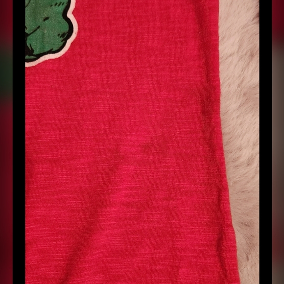 Marvel Heros shirt, junior's size large, color red - Picture 6 of 6